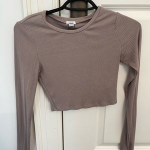 Beige Long sleeve crop top